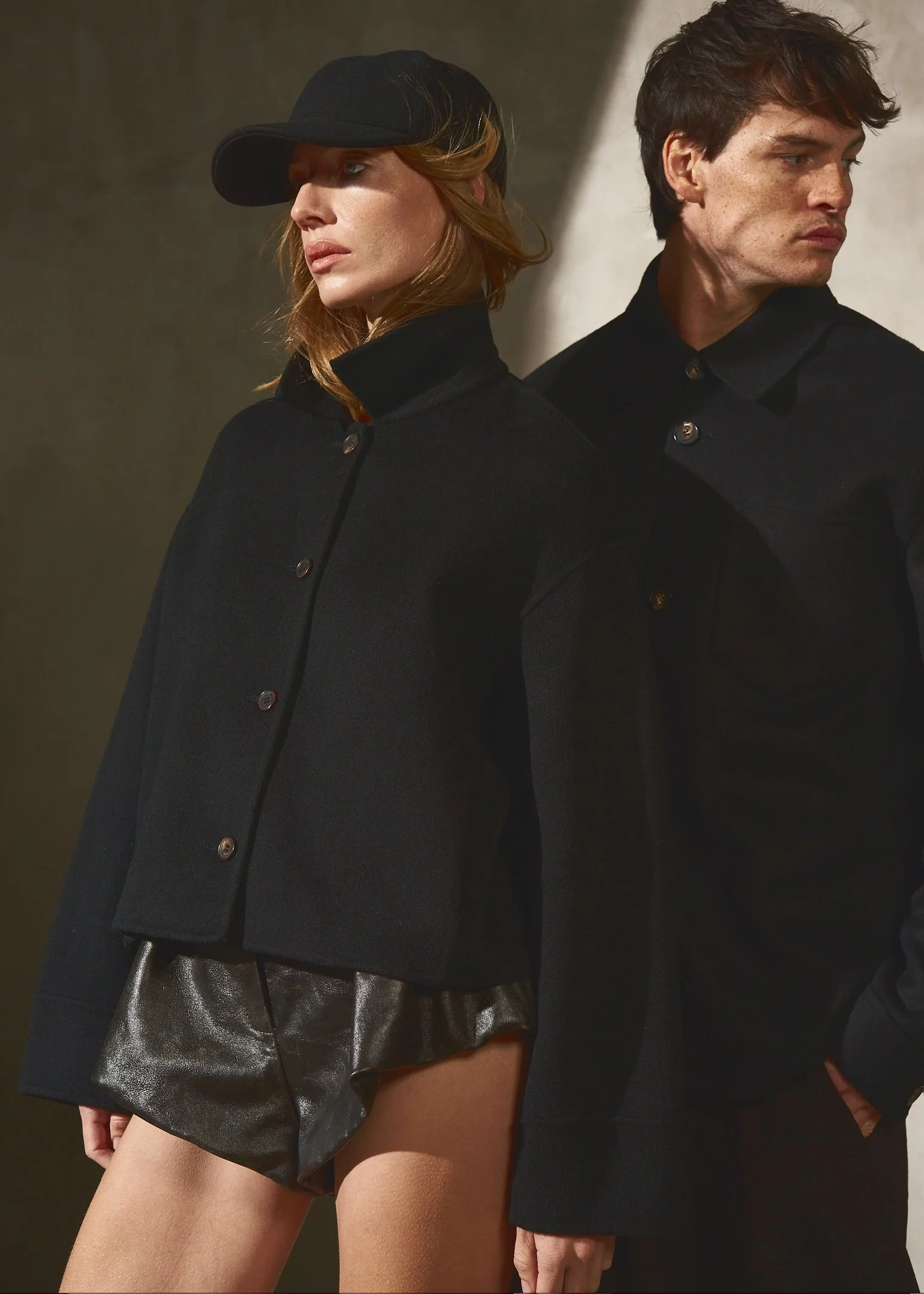 CROPPED WOOL SHIRT JACKET - Noir - Image 3
