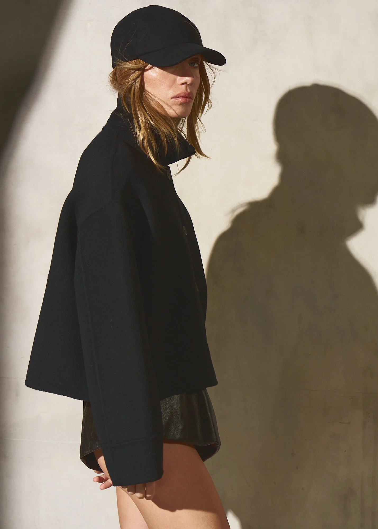 CROPPED WOOL SHIRT JACKET - Noir - Image 5