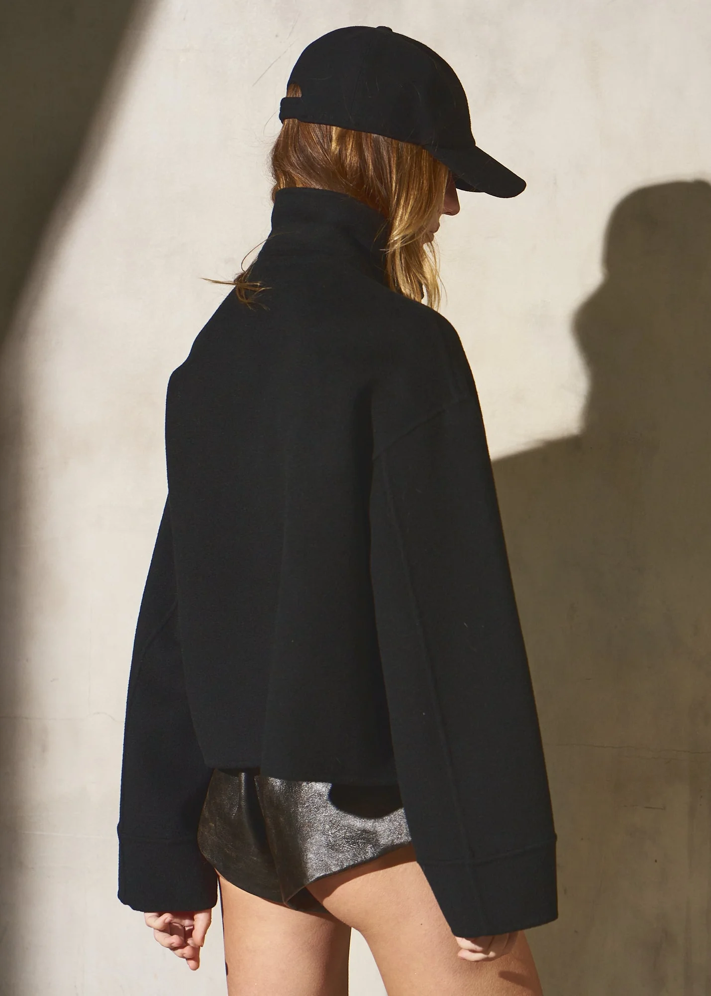 CROPPED WOOL SHIRT JACKET - Noir - Image 8